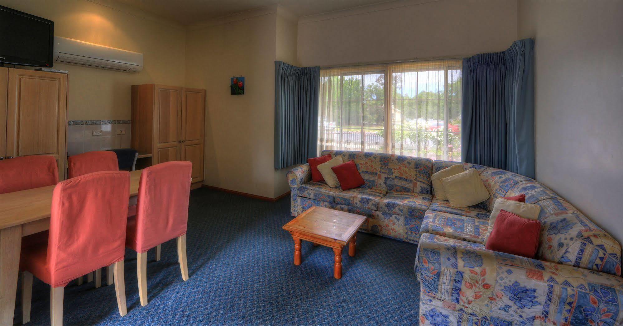 Bairnsdale Tanjil Motor Inn Extérieur photo